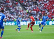 英雄联盟总决赛-欧洲杯卫冕冠军状态神秘，引发球迷讨论