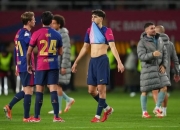 LOL决赛-巴塞罗那惨败，防守漏洞频出