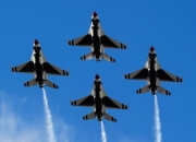 英雄联盟总决赛-哈利伯顿一剑封喉！篮网终结森林狼七连胜，新关键先生诞生