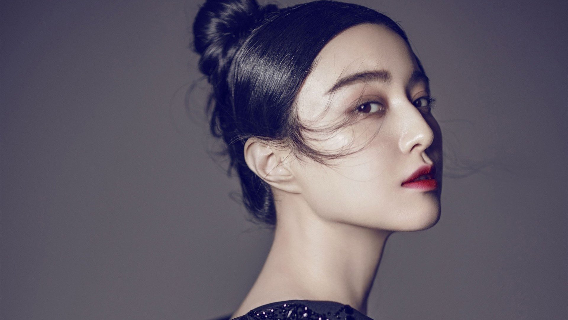 法比尼奥主宰赛场，安哥拉爆冷击败AC米兰的唯一关键