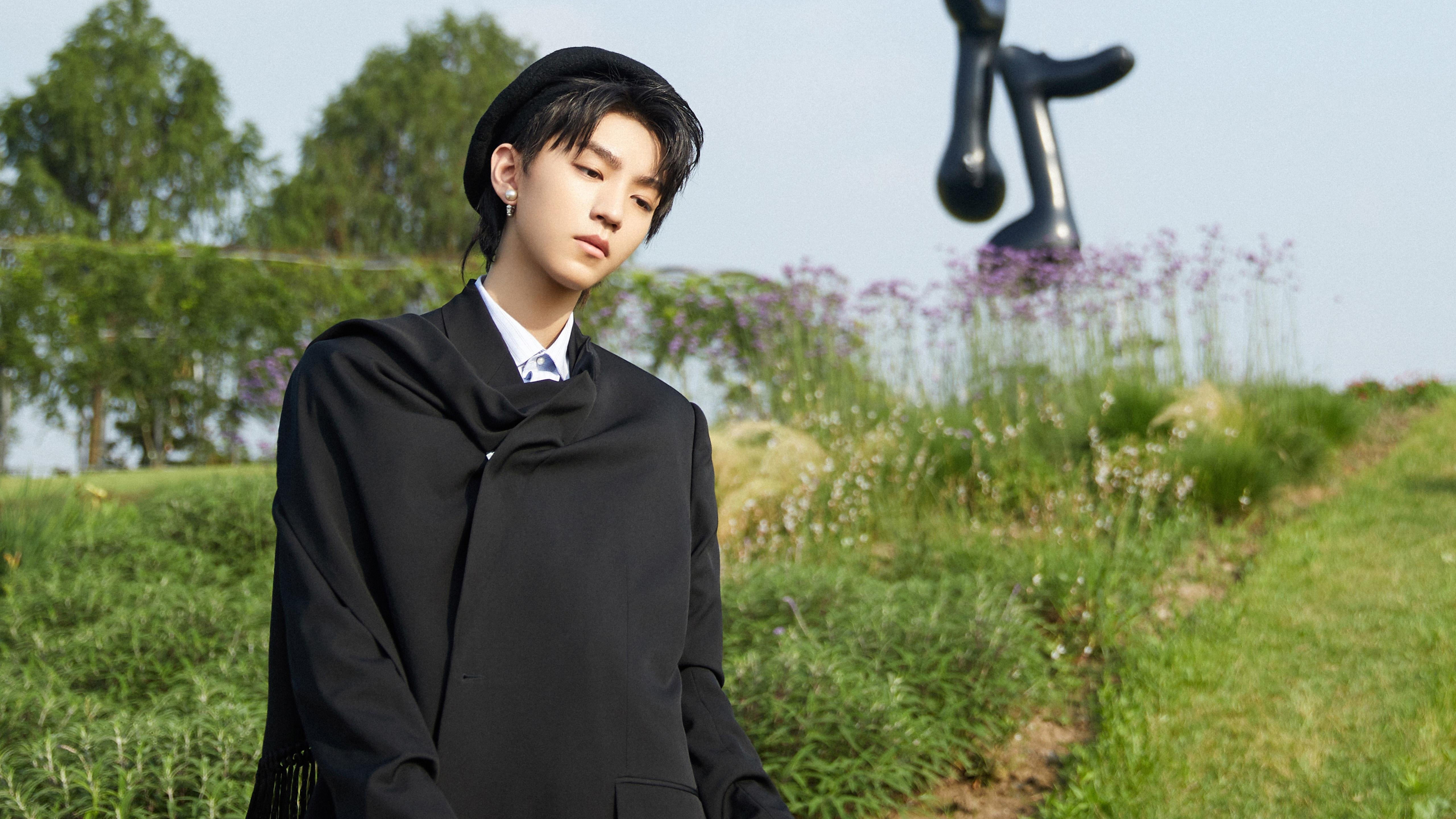 巨星的单骑与战舰的轰鸣,克瓦拉茨赫利亚的闪耀与葡萄牙的整体压制