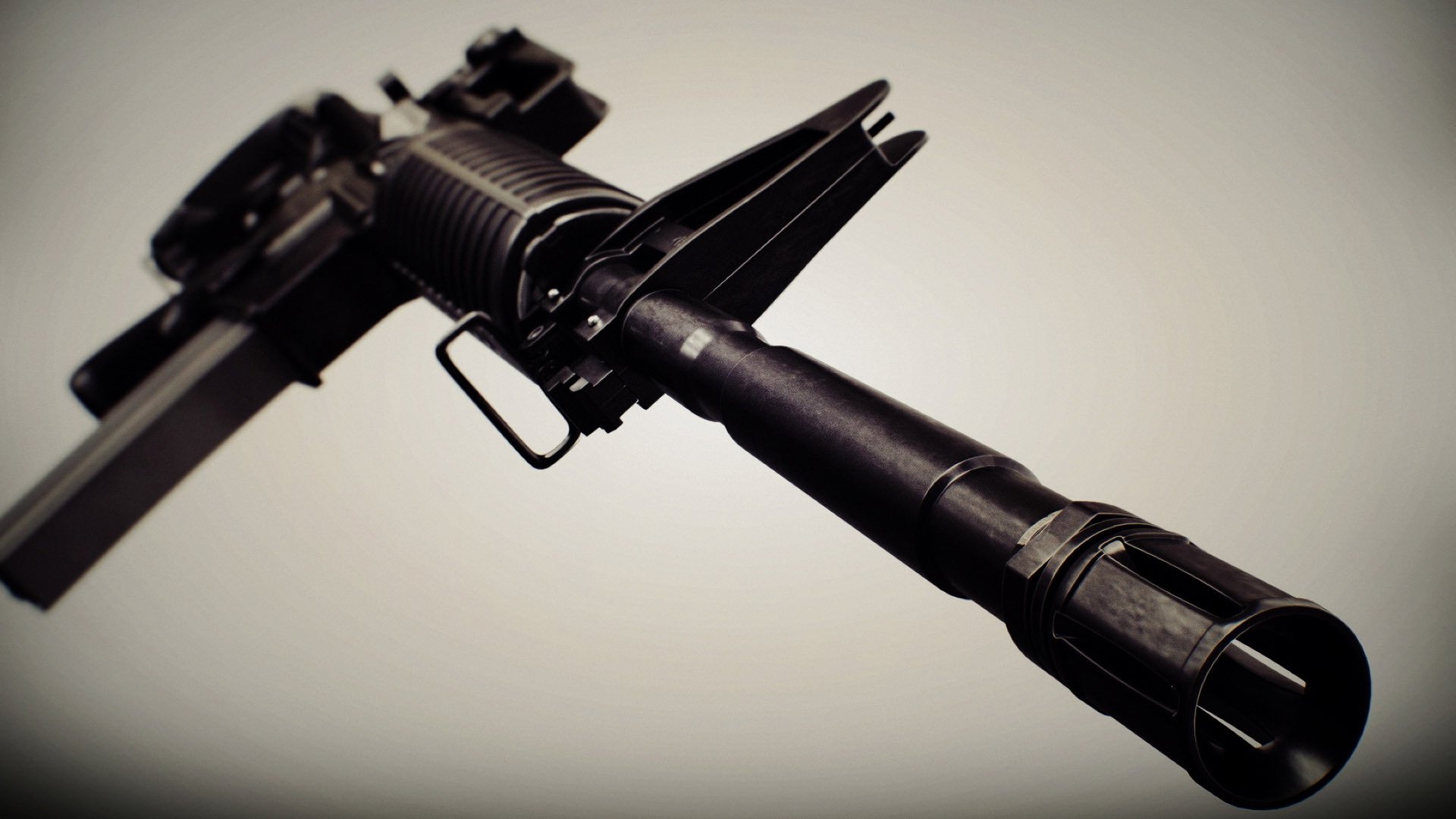 引擎轰鸣与篮球入网，两条孤独赛道上的同一座里程碑