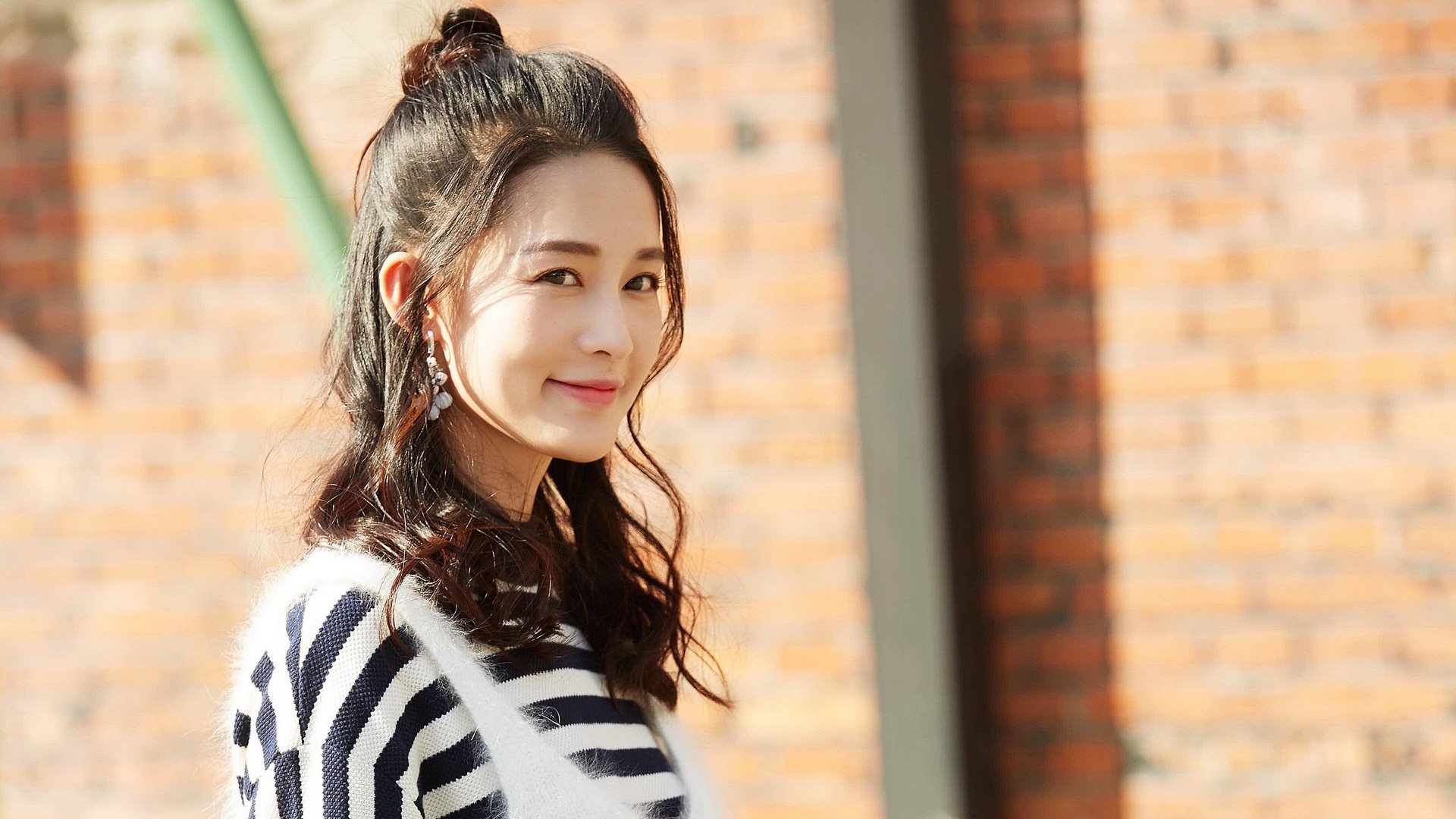 衍射定律，当摩洛哥的波带走西班牙，萨拉赫如何成为那关键的观察者