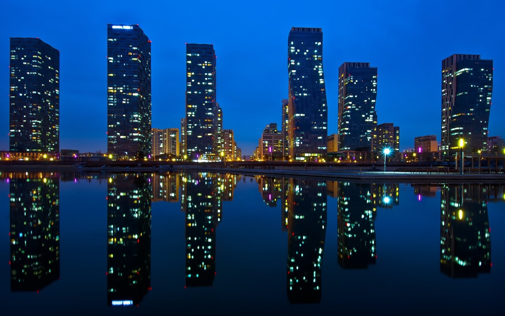 冰与火，杰伦·格林献祭之夜，萨城加冕暗黑王座